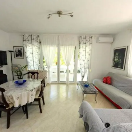 Holiday home Mary Nea Kallikrateia