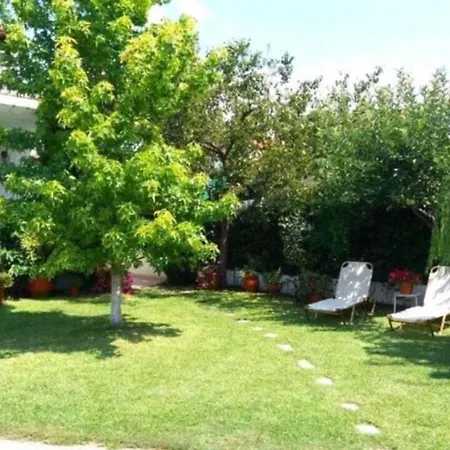 Holiday home Mary